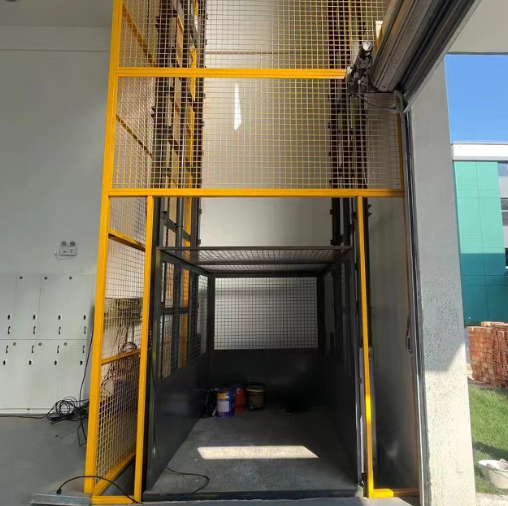 政和导轨式升降机助力物流园破解运输难题